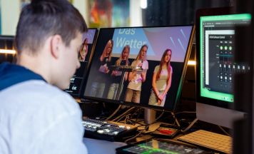 Intensive Schulschlussphase in den Welser MKH-Studios