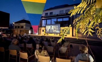 Grüner Filmabend in Thalheim als Zeichen für Solidarität und Akzeptanz
