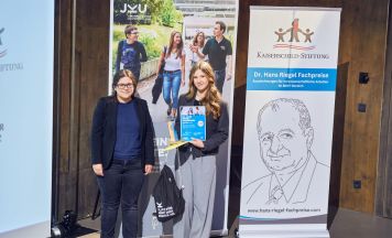 Hans Riegel-Fachpreis: Welser Gymnasiastin für Abschlussarbeit ausgezeichnet