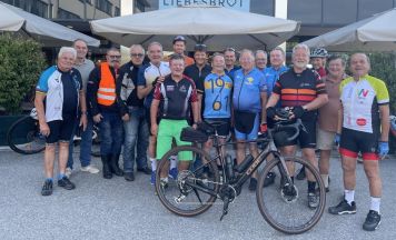 Welser Legenden wieder auf gemeinsamer Radtour