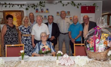 Seniorenbund feiert 100-jährige Marchtrenkerin