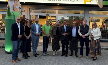 Dopetsberger eröffnete neue Friedhofsgärtnerei in Wels