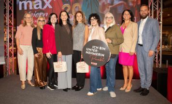 Frau in der Wirtschaft feierte mit dem max.center 20 Jahre