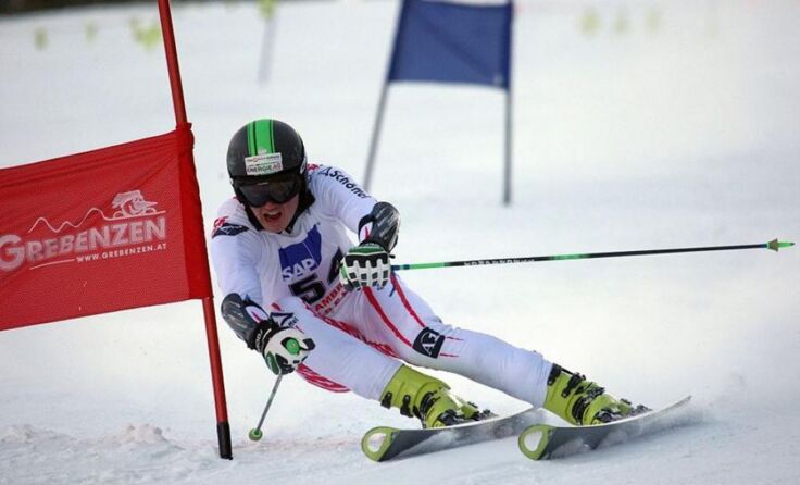 Max Lahnsteiner (SK Ebensee) siegte beim FIS-Riesentorlauf in Pass Thurn. Foto: Robert Roschmann