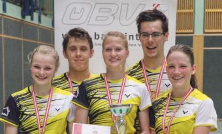 Mit makellosen 5:0-Siegen kürten sich die Ohlsdorfer Badminton-Asse zu Team-Staatsmeistern.