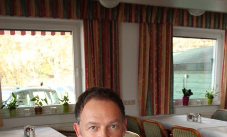 AK Gmunden-Leiter Martin Kamrat sorgt dafür, dass Arbeitnehmer zu ihrem Geld kommen.
