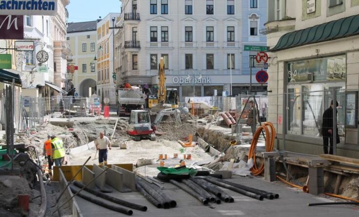 Noch bis 22. Juli dauern die Bauarbeiten in der Gmundner Innenstadt an.