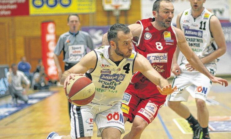 Enis Murati unterschrieb bei den Swans für zwei Jahre. Foto: Kienesberger