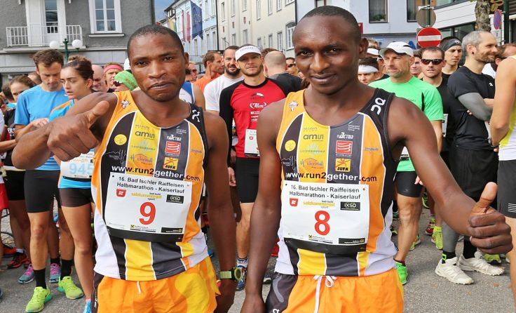 Das unschlagbare Duo aus Kenia prägte den Halbmarathon-Kaiserlauf in Bad Ischl. Foto: Hörmandinger