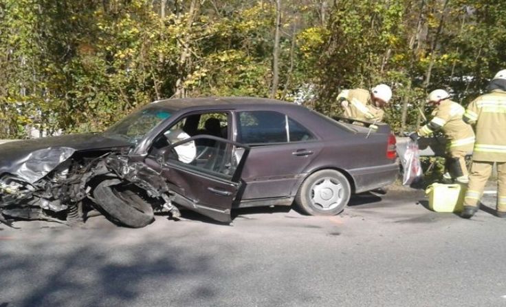 Eines der in die Kollision verwickelten Fahrzeuge Foto: FF Ebensee