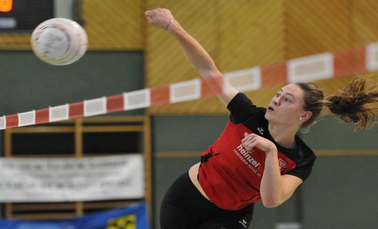 War am Netz nicht zu halten: Carina Steindl (ASKÖ Laakirchen Papier) Foto: Almhofer