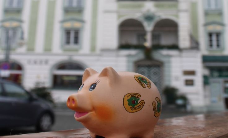 Sparen wird in der nächsten Zeit auch in Gmunden im Vordergrund stehen.