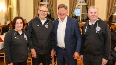 Haidlmair lud Micheldorf-Kicker zum Teamabend