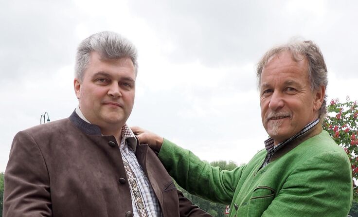 Obmann Friedl Stütz (rechts) schickt Dieter Schwarzl in die Bürgermeisterwahl im September.