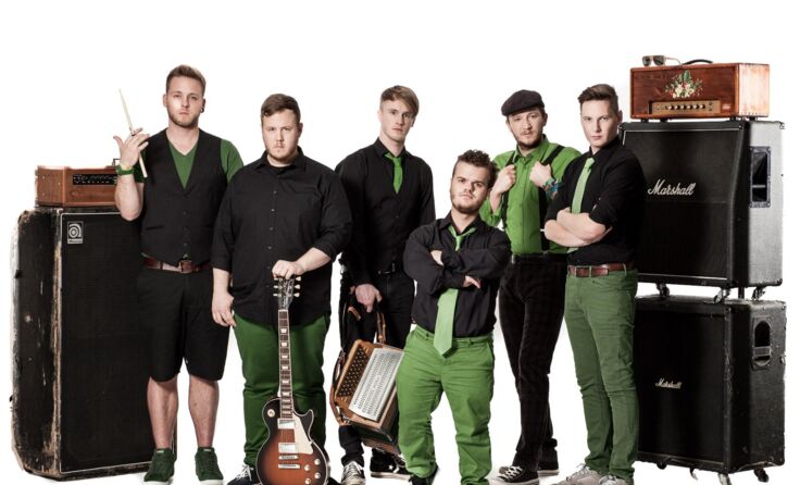Für etwas andere „Hoamat-Klänge“ sorgt die Band „Gnackwatschn“. Foto: Ginkotreemusic