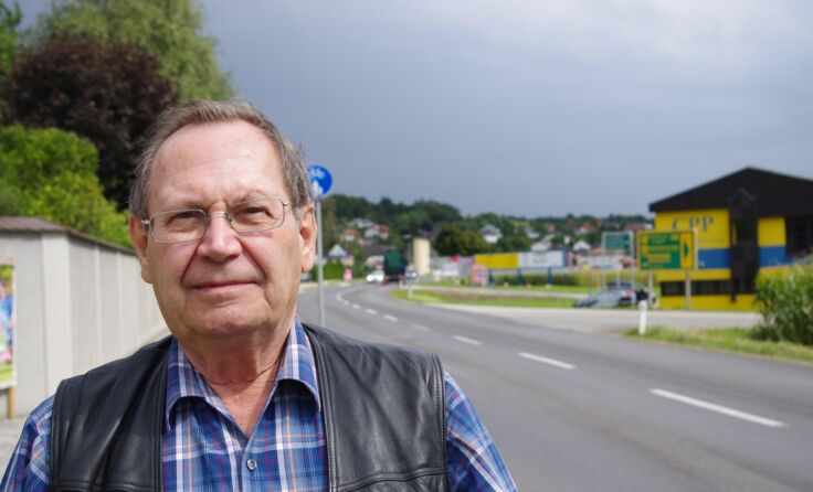 Anrainer Heinz Emhofer fordert mehr Infos über Verkehrsplanung. Foto: Primeßnig
