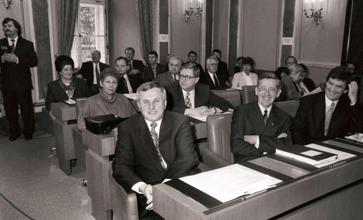 Seit 1995 ist Hiesl Teil der Landesregierung und hat das Straßenbauressort über. Foto: Land OÖ