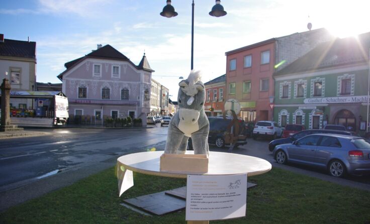 Kuschel-Hörnchen statt Kupfer-Wahrzeichen Foto: Primeßnig