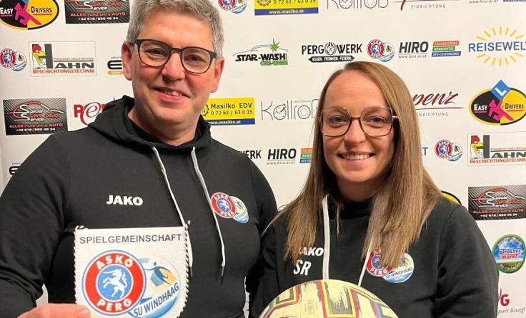 Obmann Christian Diesenreiter und Fußball-Sektionsleiterin Simone Rosenberger (Foto: mip)