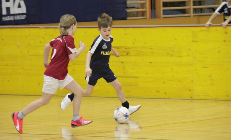 Kicker-Nachwuchs spielt in der Bezirkssporthalle. (Foto: DSG Union Perg)