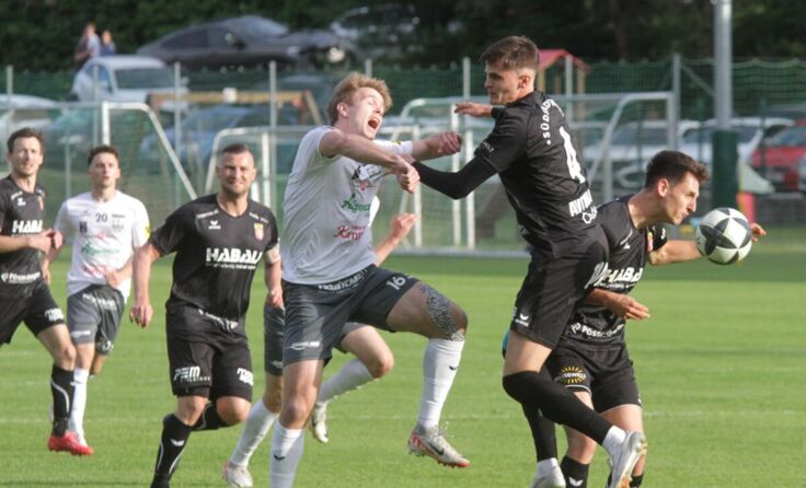 Pellegrini (Pregarten) gegen Cancic und Hofer (Foto: piedie)