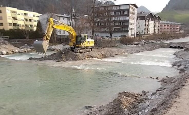 Arbeiten in Bad Ischl* Foto: Gewässerbezirk Gmunden