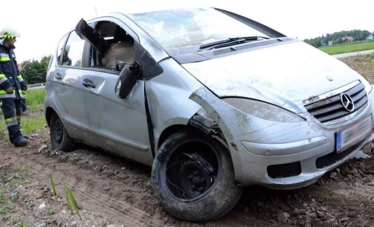 Am Fahrzeug entstand beträchtlicher Sachschaden. Foto: Wolfgang Spitzbart