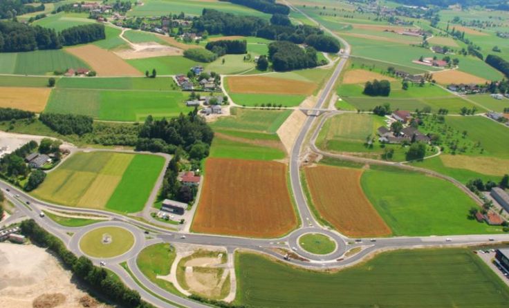 Die neue Umfahrung soll die Verkehrssituation verbessern. Foto: Land OÖ / Jäger