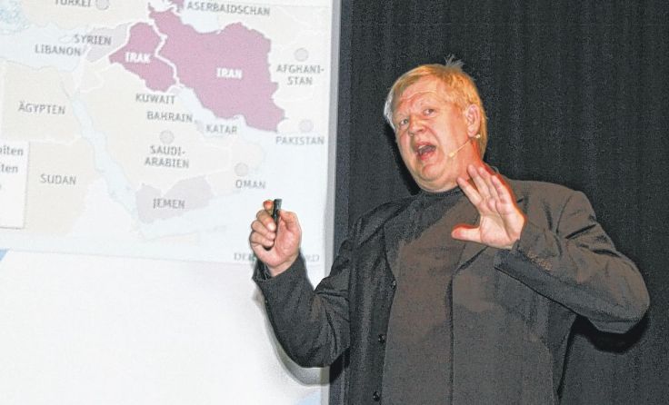 Mayrhofer beschrieb die Situation in Syrien, Iran, Irak und Afghanistan.
