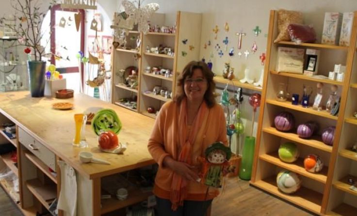 Helga Kremsmayr will vor allem Jugendliche für das Töpferhandwerk begeistern.