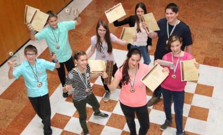 „Ausgezeichnet“ für das Kinder- und Jugendensemble der LMS Laakirchen Foto: Feichtinger