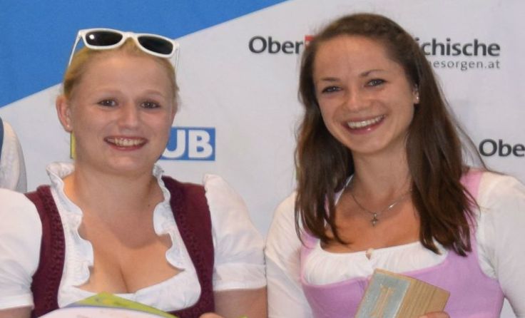 Das Vorchdorfer „Genuss-Team“ Elisabeth Brandlmayr und Christina Meingassner Foto: Landjugend