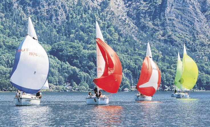 Der Traunsee wird in den nächsten Wochen wieder zum Segel-Eldorado. Foto: Profs