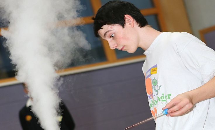 Zu den Schwerpunkten zählen auch die Naturwissenschaften. Foto: NMS Gmunden-Stadt
