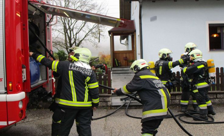 Fotos: Feuerwehr Laakirchen