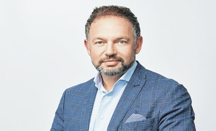 AK-Bezirksstellenleiter Martin Kamrat leitet das AK-Wahllokal. Foto: Erwin Wimmer
