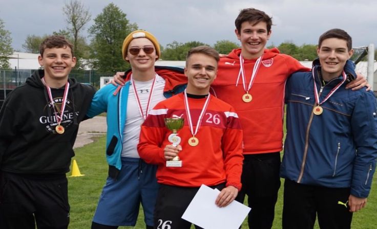Die erfolgreichen Schüler Foto: Pensi
