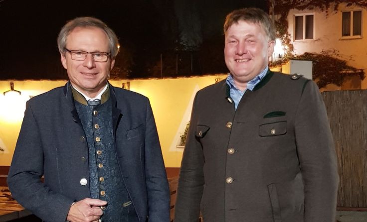 V.l.: Landesrat Wolfgang Klinger, Bezirksparteiobmann Markus Steinmaurer Foto: FPÖ