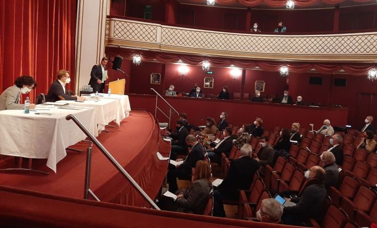 Der Gmundner Gemeinderat verabschiedete ein Investitions-Paket. Foto: Tóth