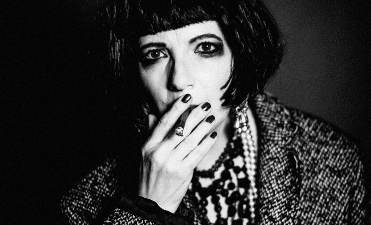 Smoking woman Foto: Thom Trauner