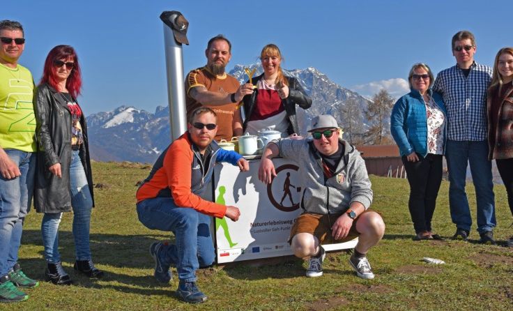 Die Alpinfreunde freuen sich über den Youlius. Foto: Wilfried Fischer/Fionet