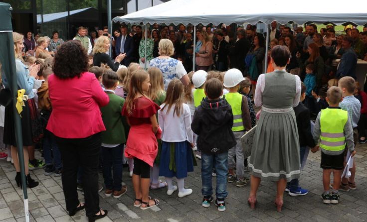 Die Eröffnung wurde mit einem großen Fest gefeiert. (Foto: privat)