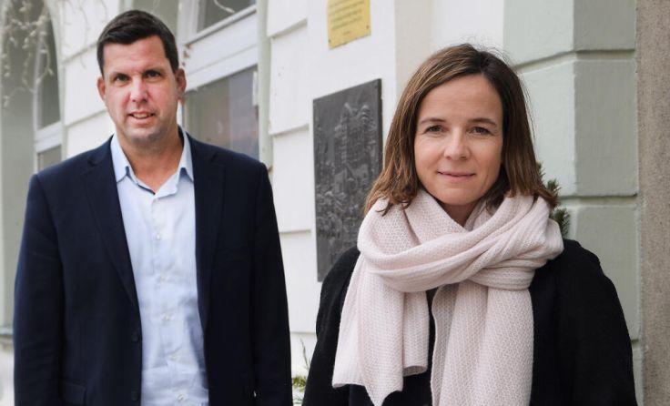 Bürgermeister Stefan Krapf mit Stadträtin Birgit Zwachte (Foto: Stadtgemeinde Gmunden)