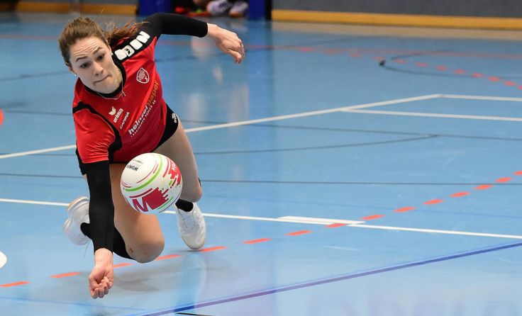 Angreiferin Carina Steindl musste defensiv alles aufbieten. (Foto: Lindorfer)