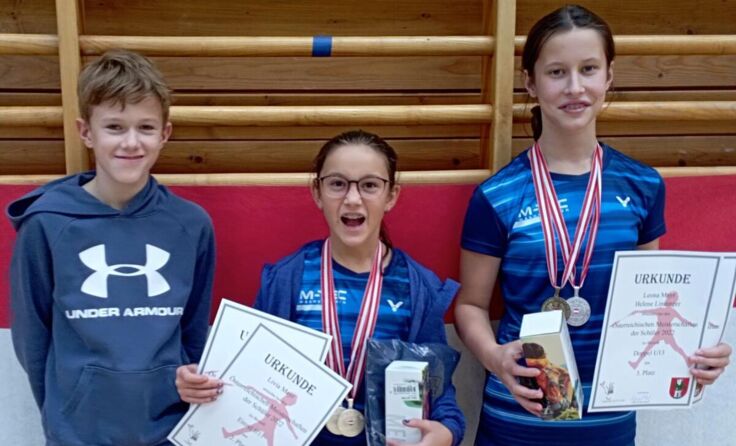 Das erfolgreiche Ohlsdorfer Badminton-Schülertrio (Foto: Sportunion Ohlsdorf)