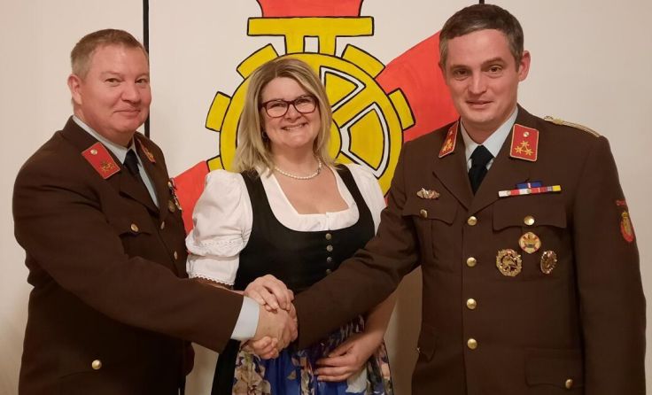 Robert Mirlacher, Bürgermeisterin Inés Mirlacher, Michael Moran (v.l.) (Foto: Gemeinde Ohlsdorf)