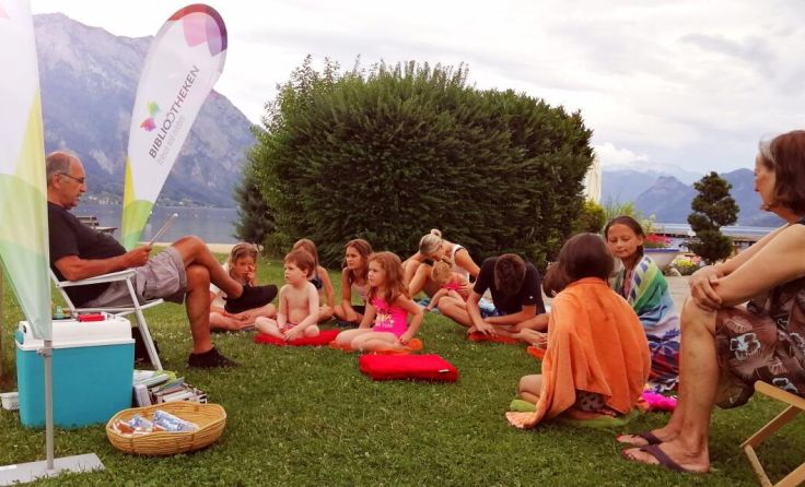 Vorlese-Spaß im Strandbad Gmunden (Foto: Stadtbücherei Gmunden)