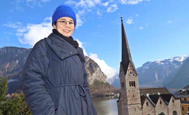 Haruko Maeda stellt ihre Werke in Hallstatt aus. (Foto: Hörmandinger)