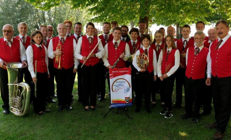 Die Musiker der Stadtkapelle Gmunden laden zum Liebstattkonzert. (Foto: Stadtkapelle Gmunden)