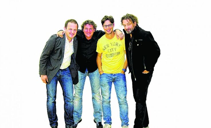 Die bekannten Stimmen aus dem Ö3-Wecker bieten Parodie vom Feinsten.* Foto: www.comedyhirten.at